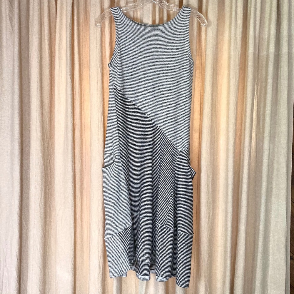 Black & White MATTHILDUR French Terry Sleeveless Pocket Dress